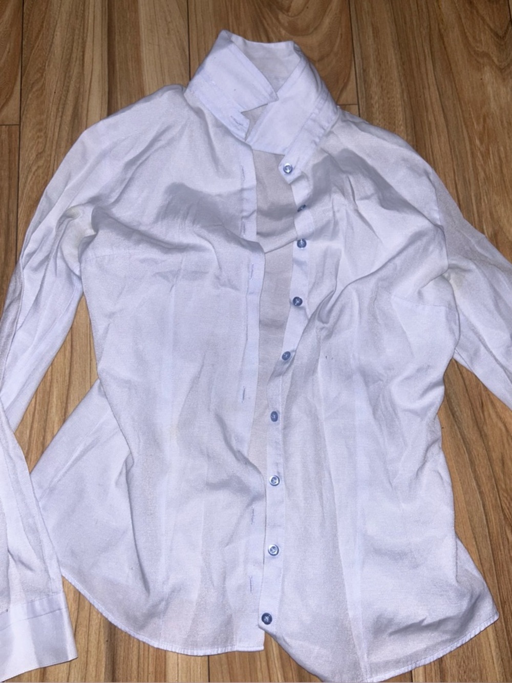 Classic light blue Button-Up Shirt
💯 cotton